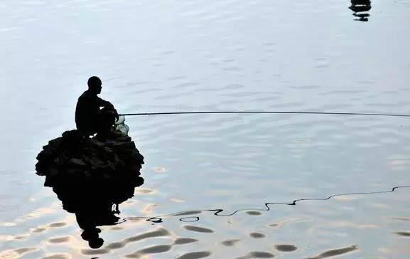 釣魚(yú)隨想：你是哪類(lèi)人，決定了你在餐飲創(chuàng)業(yè)中的角色|餐飲界